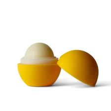 Moisturizing Lip Balm – Refreshing Hydration by Nanocandles02